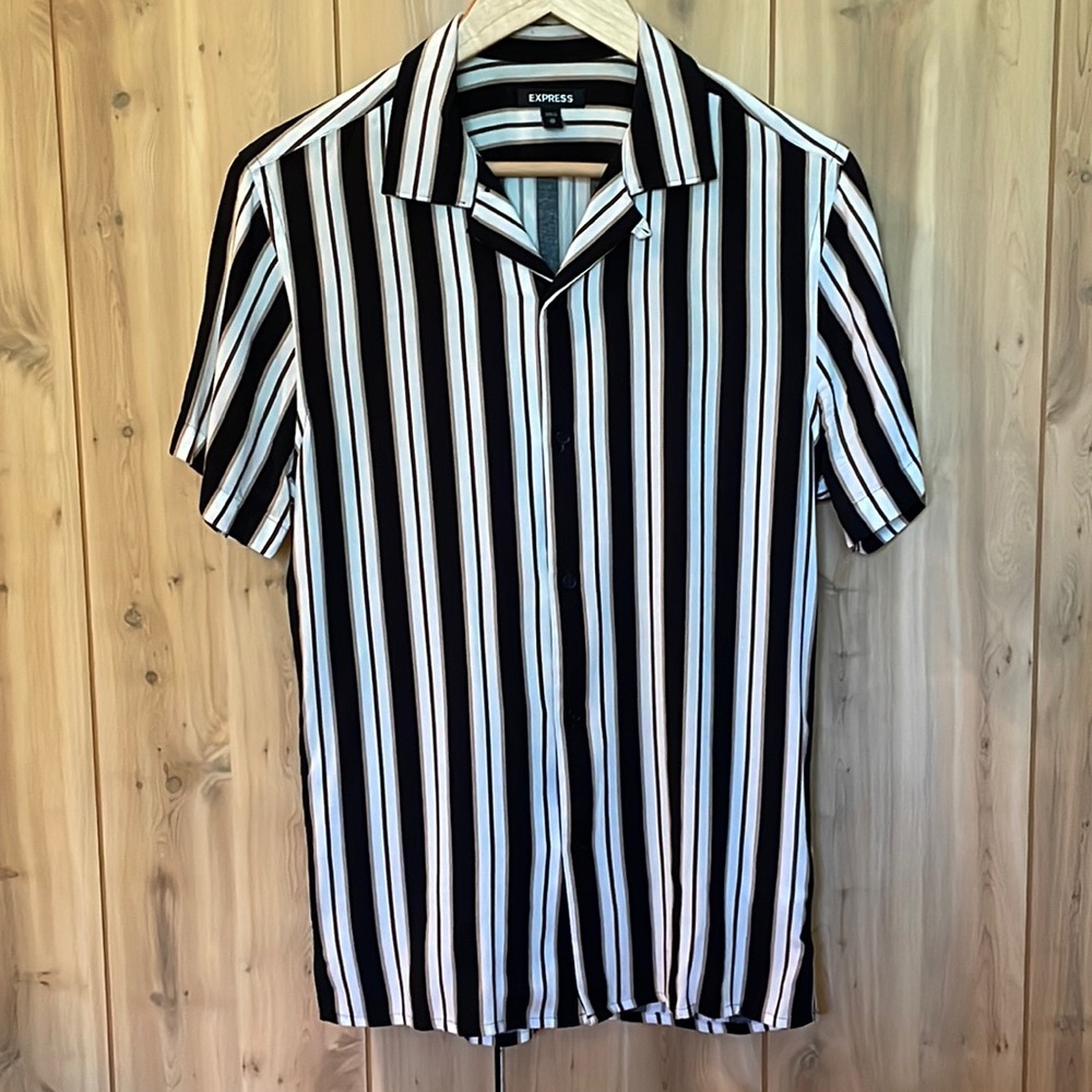 Express Men’s Striped Rayon Shortsleeved Button Down